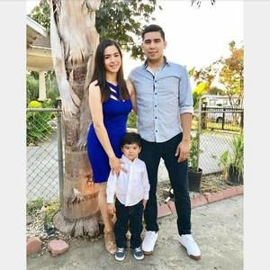 Meet your Posher, Cesar armando